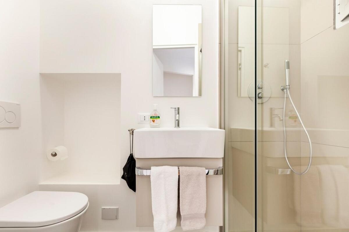 Splendido Bilocale In Vecchia Milano Appartement Buitenkant foto